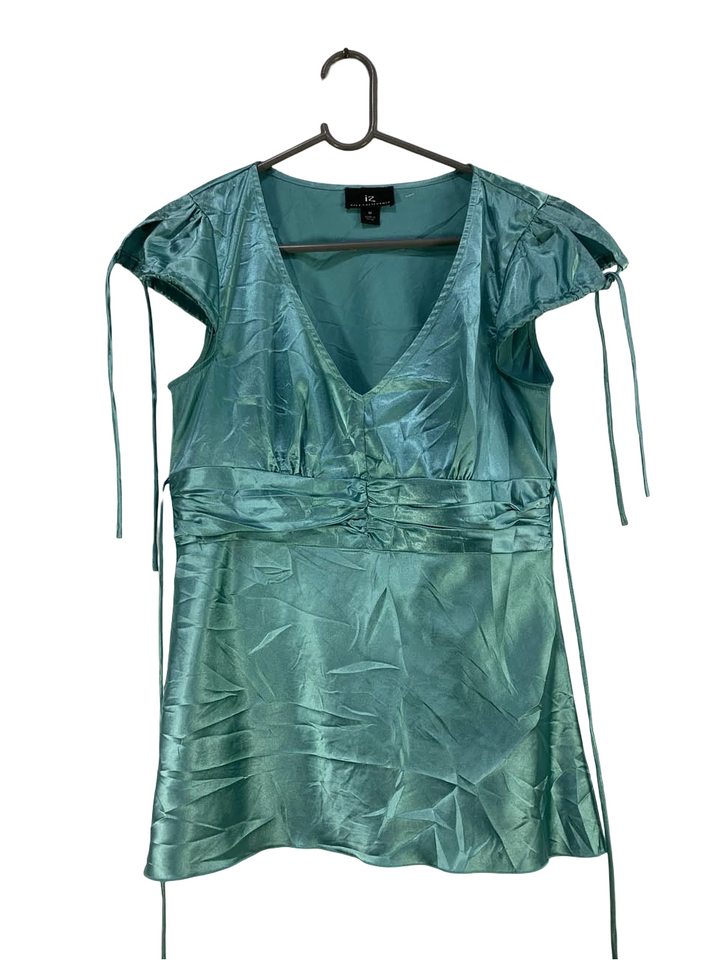 INT-0085 ( Brand: IZ BYER CALIFORNIA )