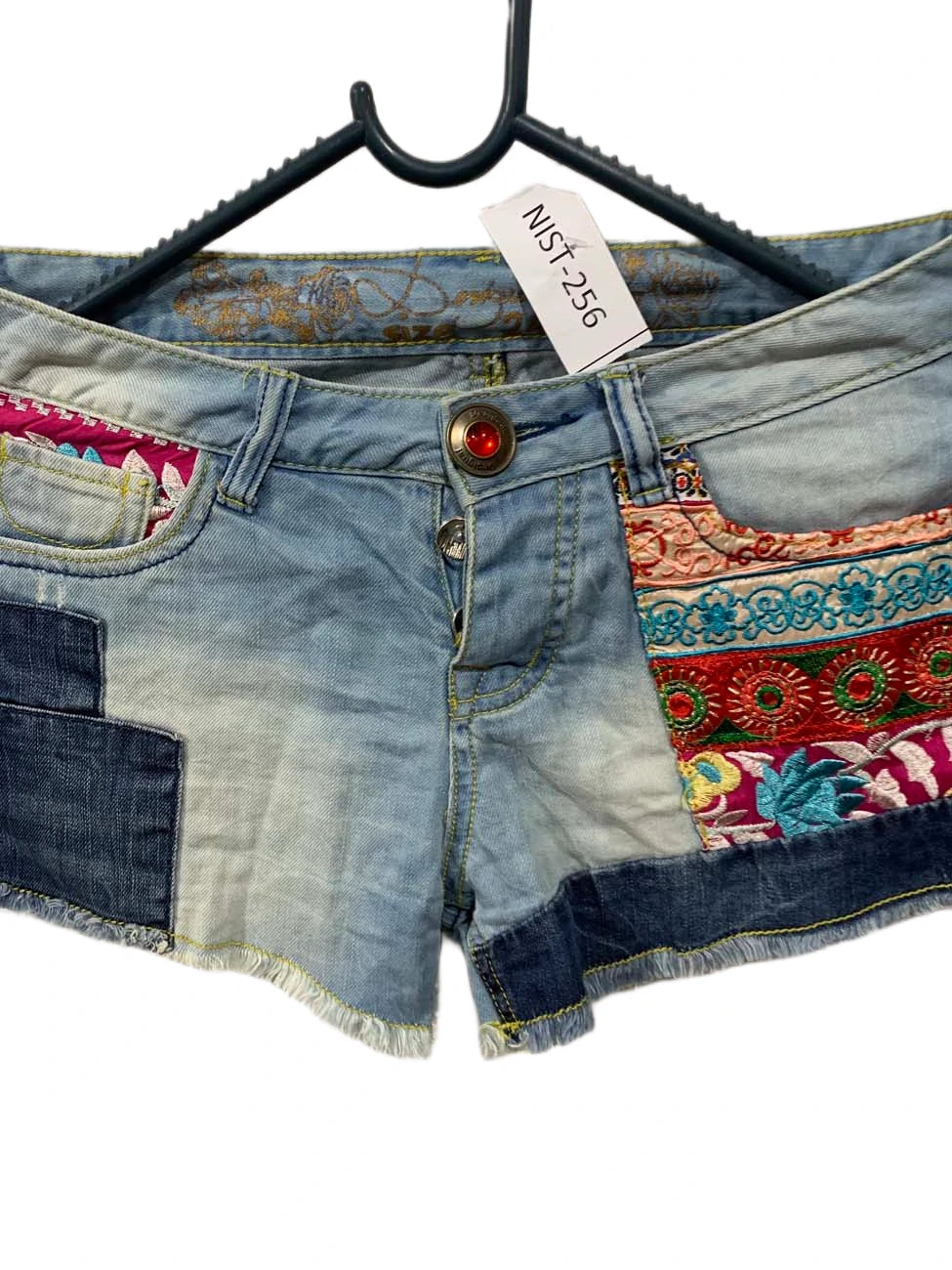 NIST-256 ( Brand: DESIGUAL )